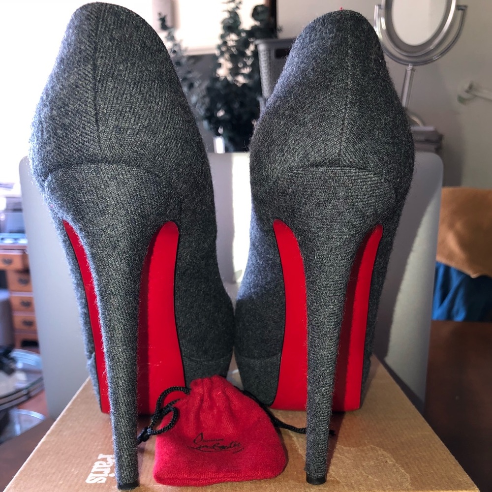 Christian Louboutin Bianca 140mm Grey Pumps 39.5
